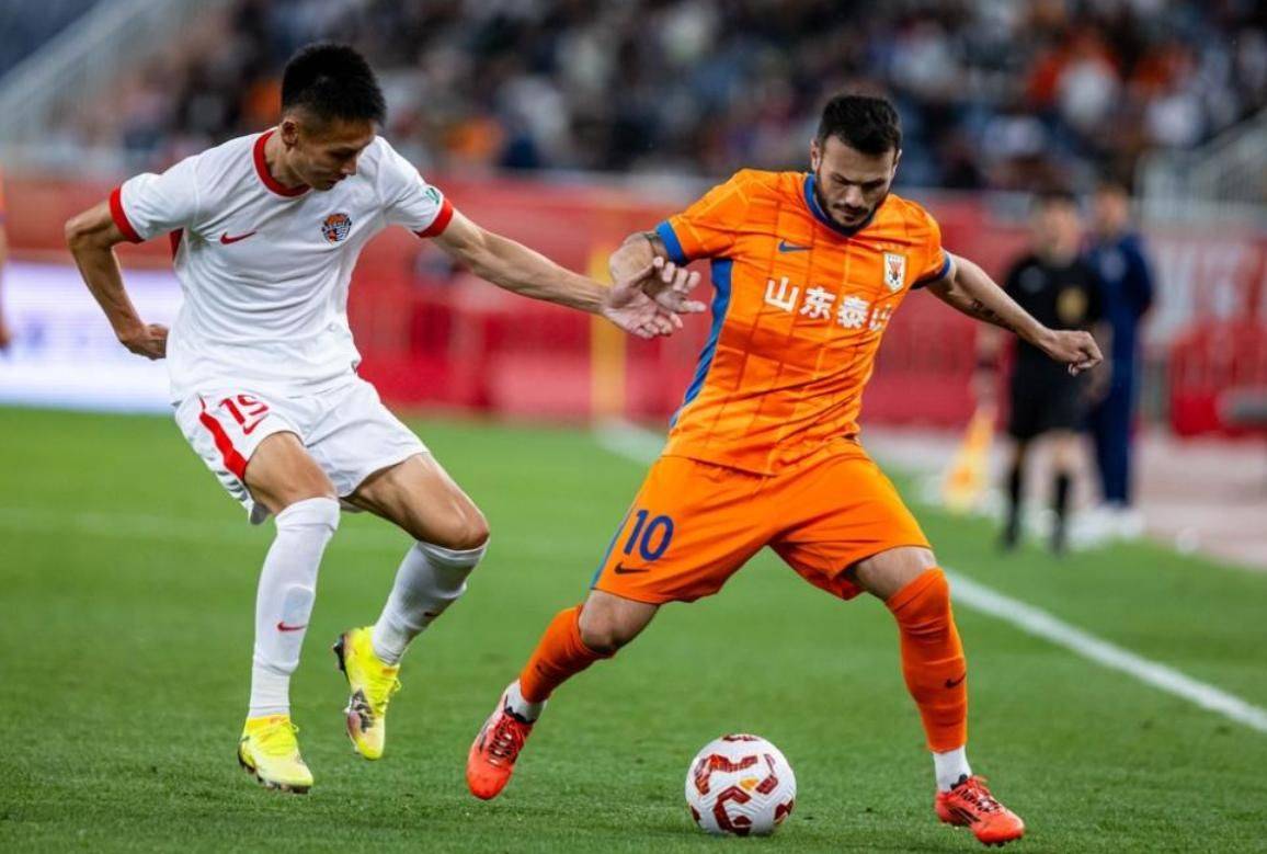 关于国际比赛日突围战来临，山东男篮围绕意甲状态回暖，话题不断，赛程密集仍需轮换的信息