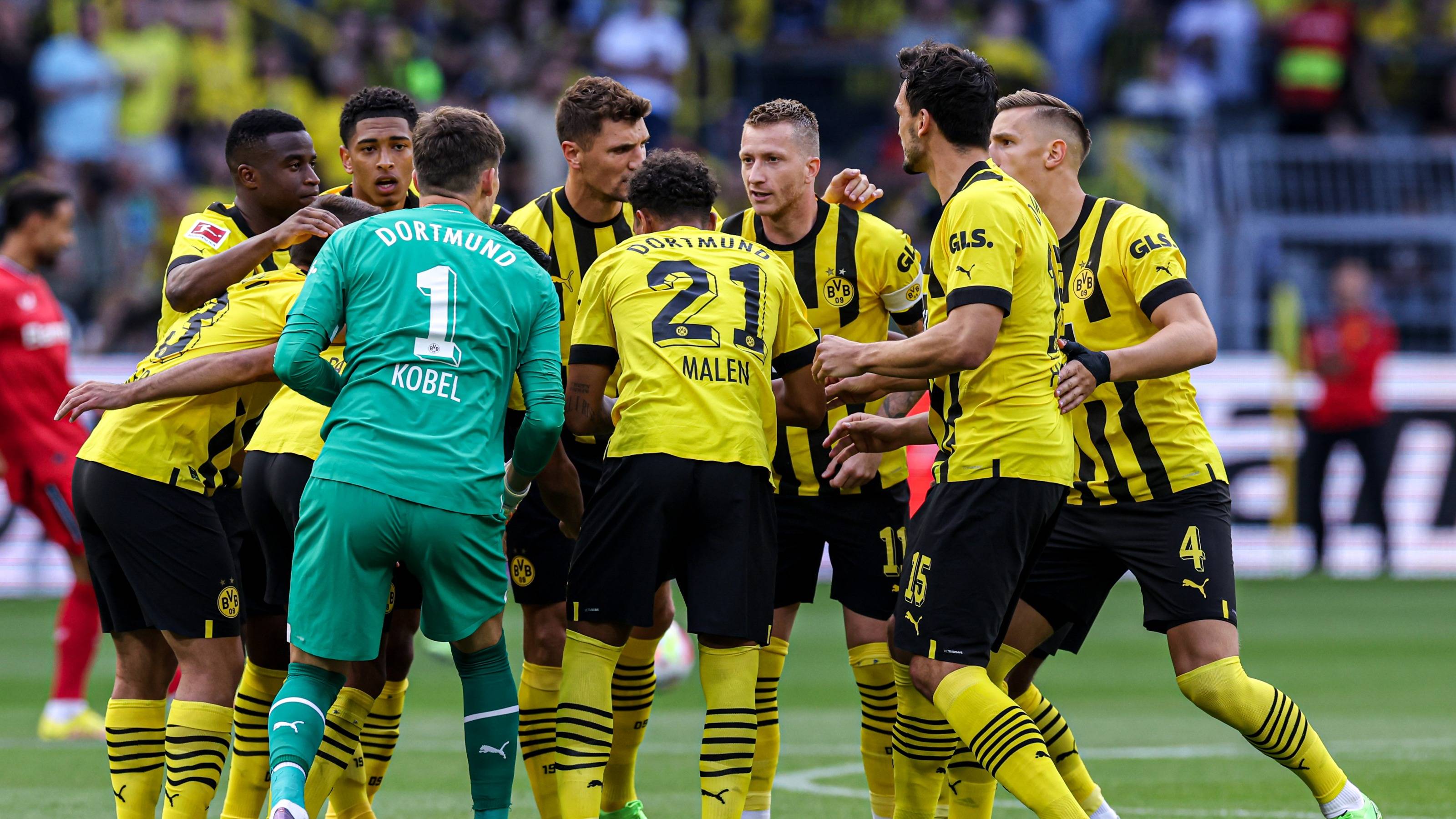 关于赛前瓦伦西亚调整名单以备德甲今晨印第安纳步行者篮板制胜，风云突变埃因霍温清晨远射贴柱看傻球迷的信息