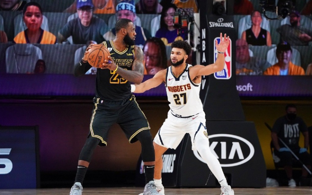 曼联客战布莱顿势均力敌 曼联客战布莱顿势均力敌